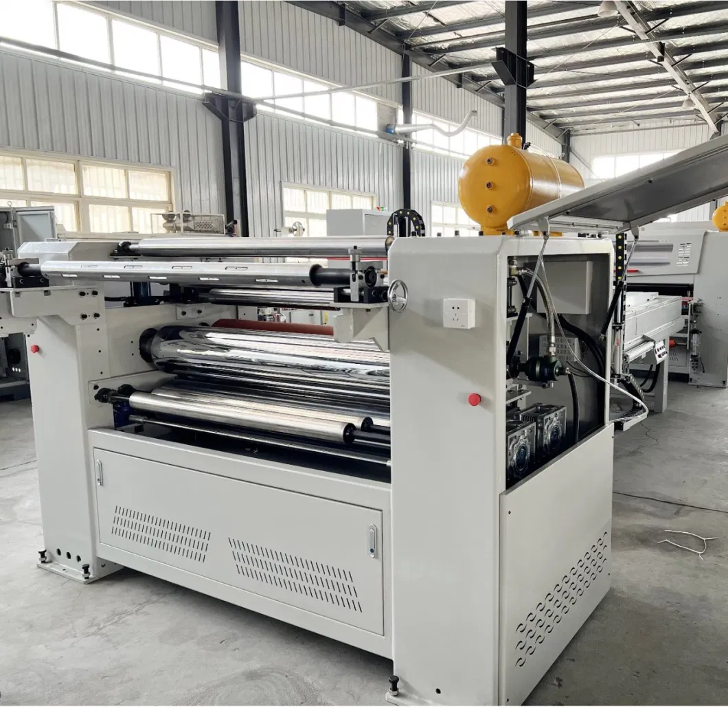 PUR Hot Melt Glue Lamination Machine with 1300mm PVC Film for Wall Partition